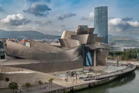 The Guggenheim-Museum in Bilbao