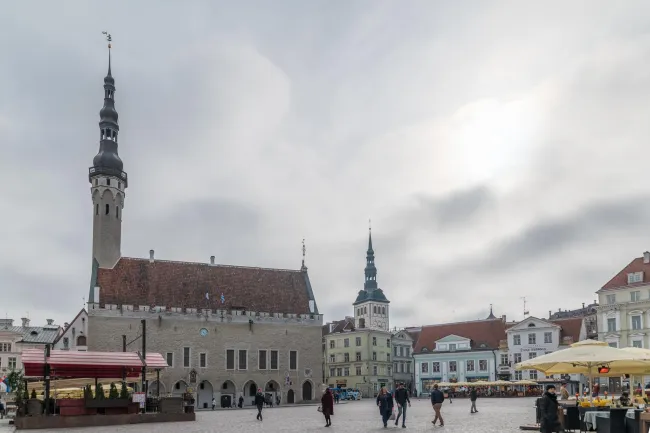 Der Rathausplatz in Tallinn