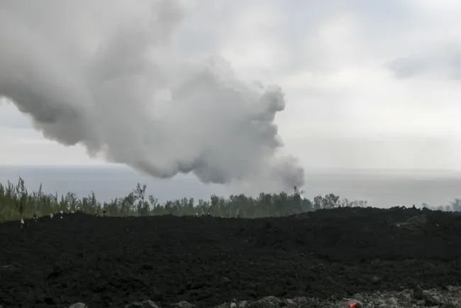 Piton de la Fournaise eruption in 2002
