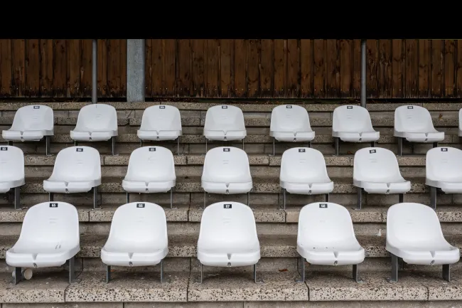 Zukunft Fußball: Leere Sitzplätze?
