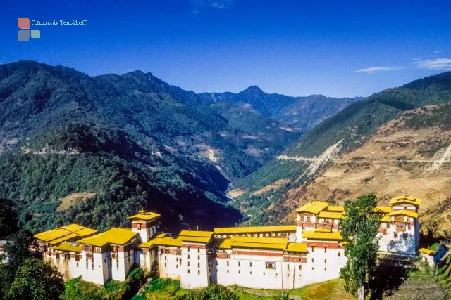 The Trongsa Dzong is the largest monastic fortress in Bhutan.