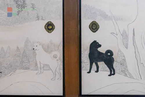 Bilder der zwei Hunde im Kongōbu-ji Tempel