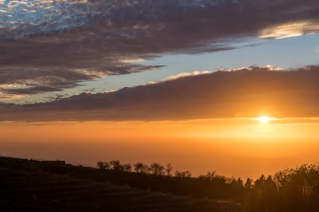 Sonnenuntergang im Wolkenmeer von La Palma
