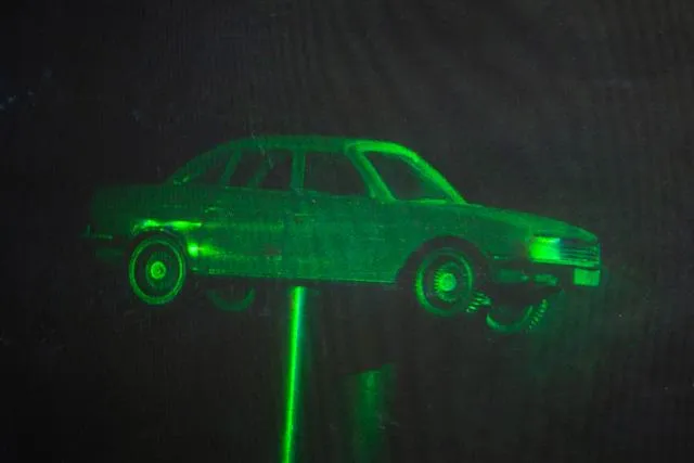 Weißlicht-Hologram eines Automodells