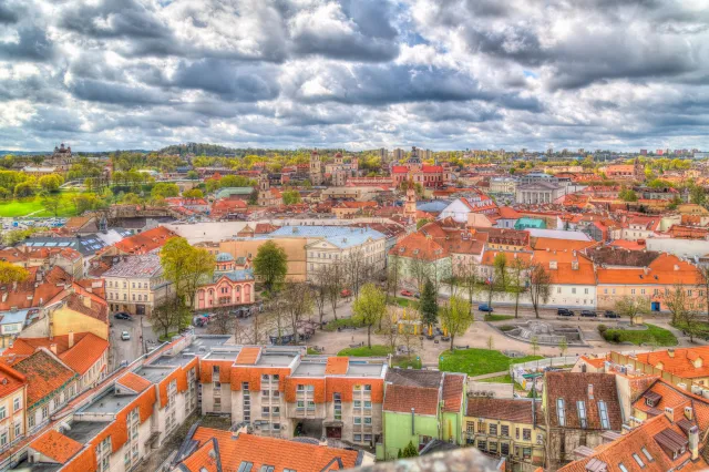 Ausblick auf Vilnius vom Kirchturm der St. Johanniskirche aus