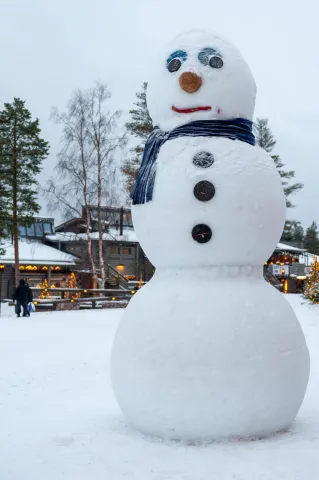 Das Dorf des Weihnachtsmanns am Polarkreis in Rovaniemi
