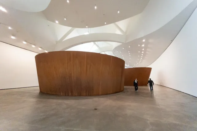 Die Installationen von Richard Serra