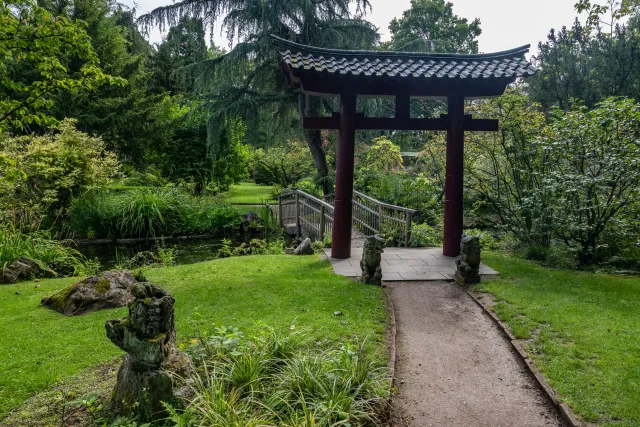 Gates in the Japanese Garden