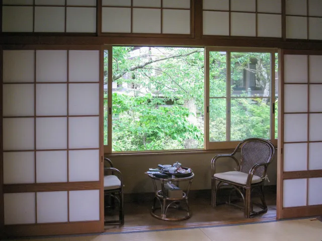 Der kleine Vorraum mit herrlicher Aussicht