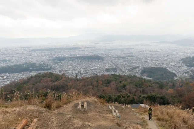 Feuerstelle des Daimonji-Feuerzeichens